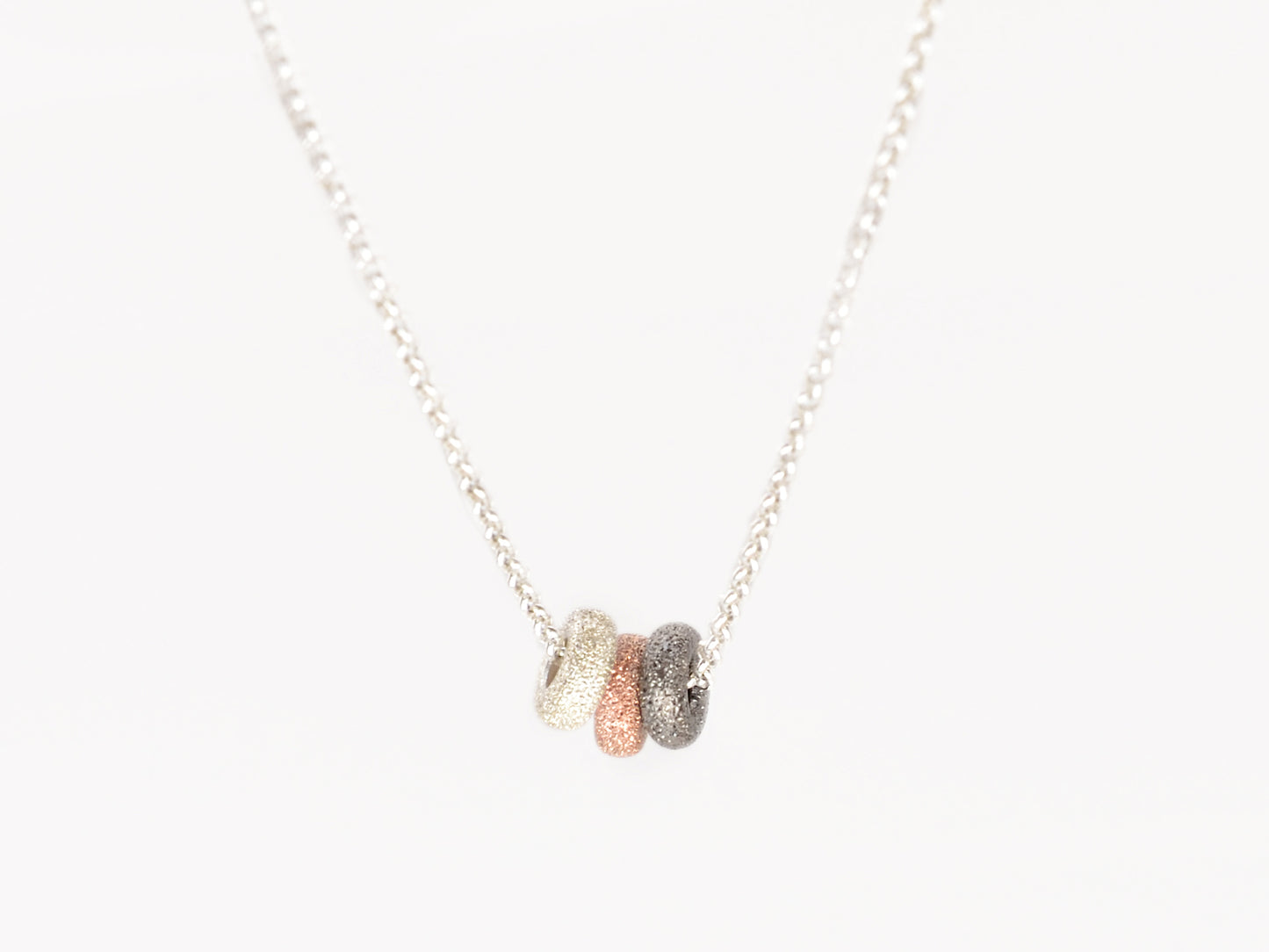 TRICOLORE NECKLACE